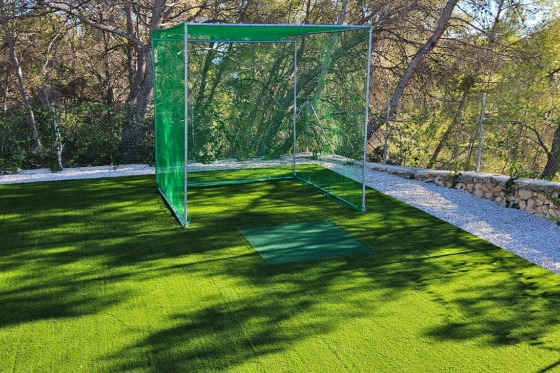 Backyard putting green with flags artificial grass Costa Blanca