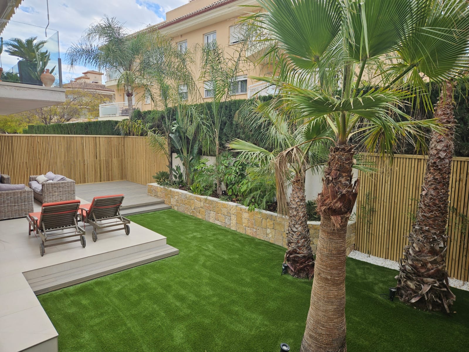 Artificial grass garden Costa Blanca villa Spain