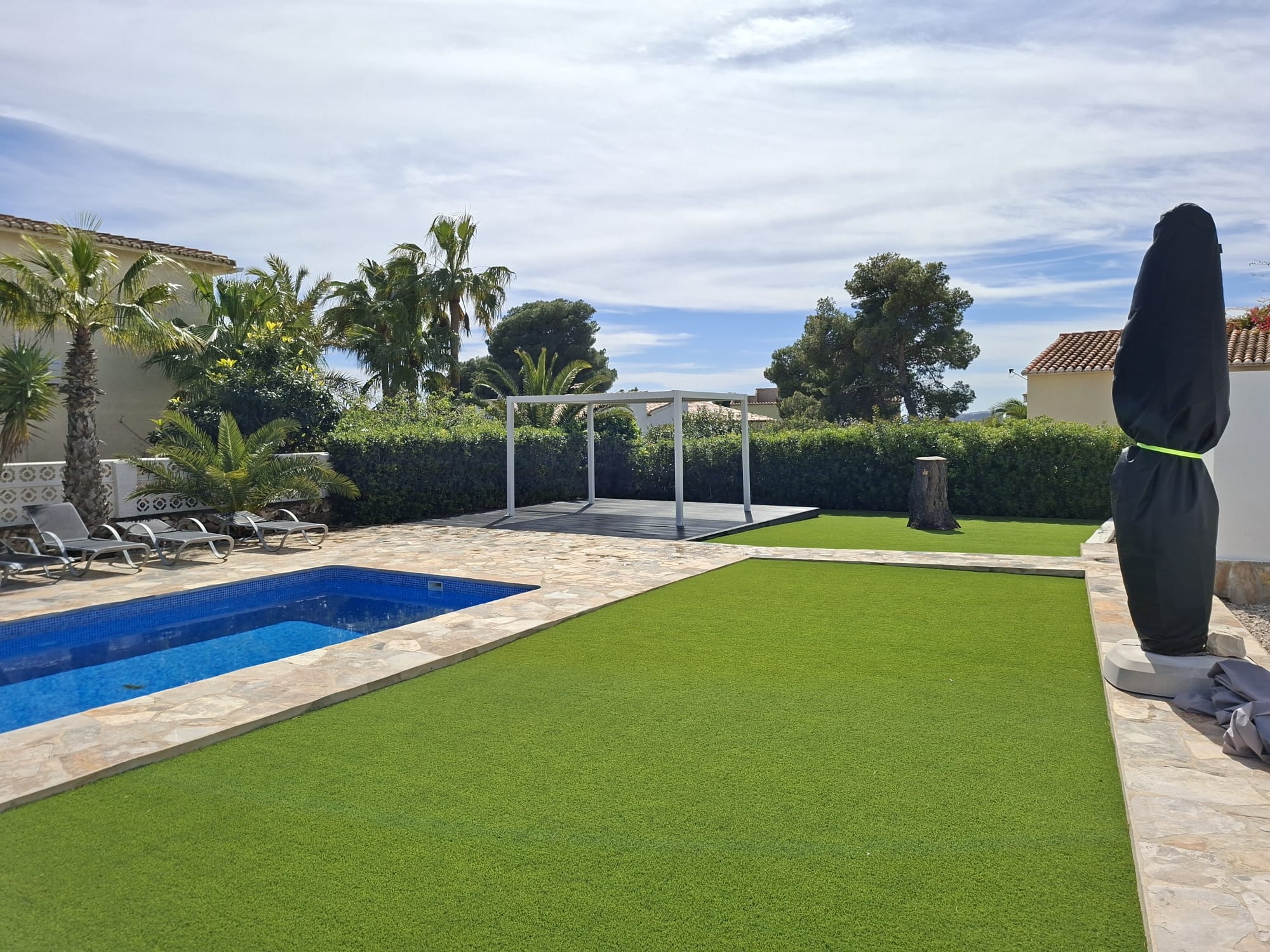 Pool Surround Installation